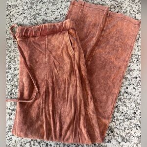 Plus size women’s sweats